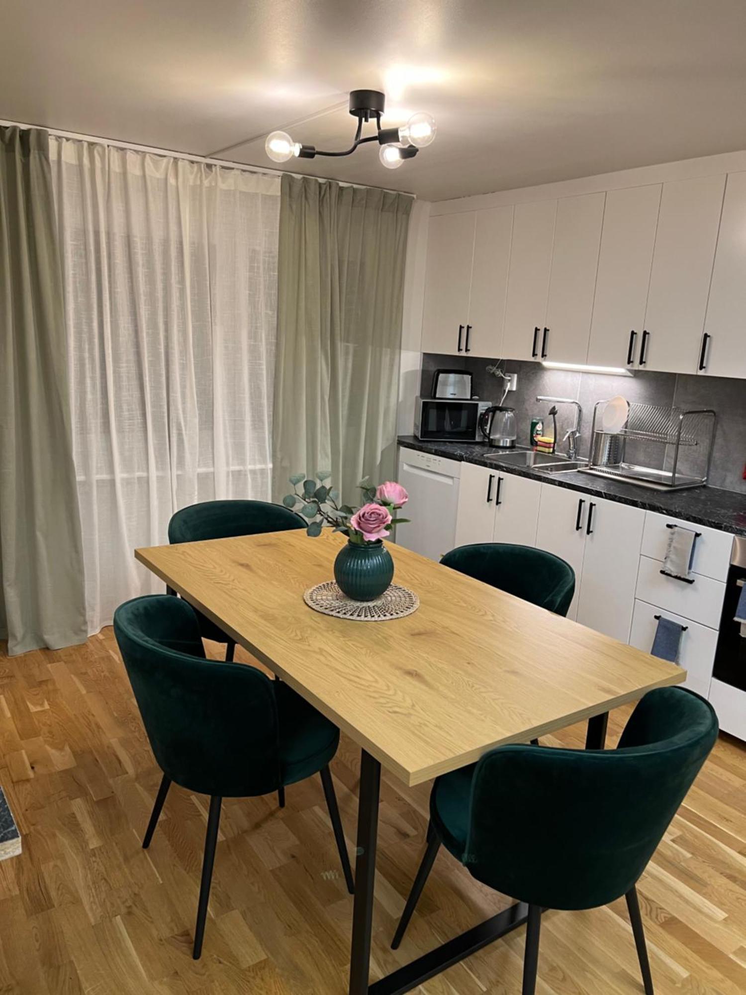 Noah Longstay Apartment Västerås Eksteriør billede