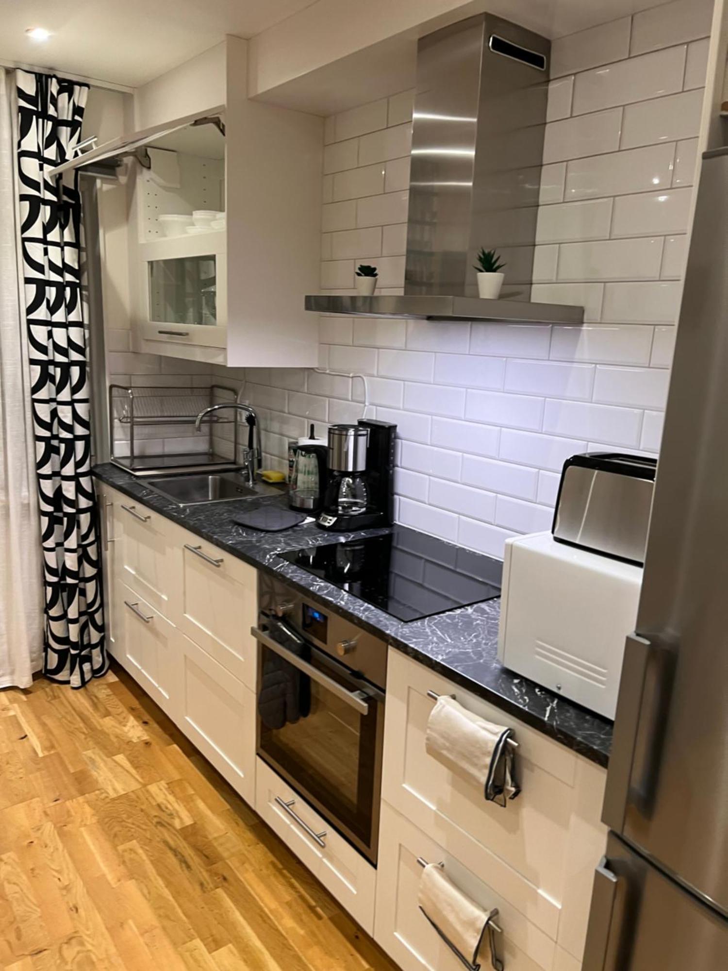 Noah Longstay Apartment Västerås Eksteriør billede